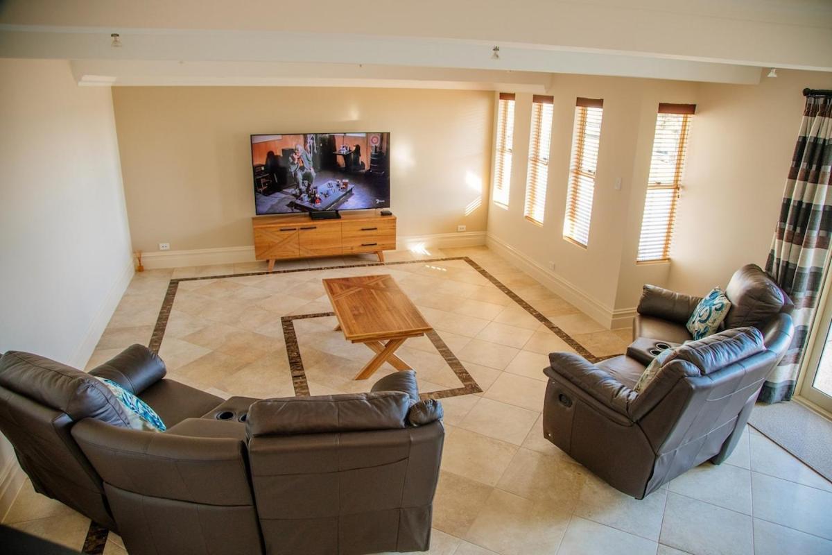 Selby House Villa Олбани Екстериор снимка
